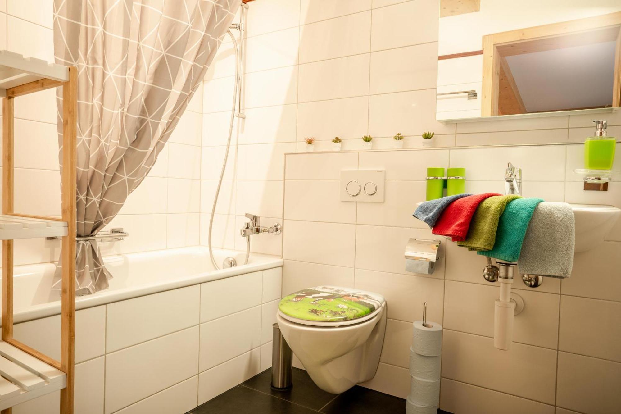Apartments Am See Бриенц Стая снимка